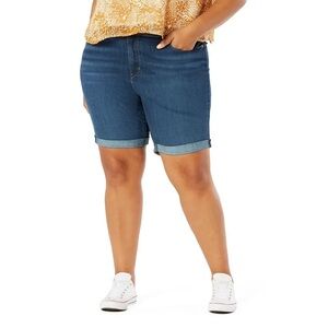 Signature by Levi Strauss & Co.™ Women's Plus Size Bermuda Shorts Size US 20W